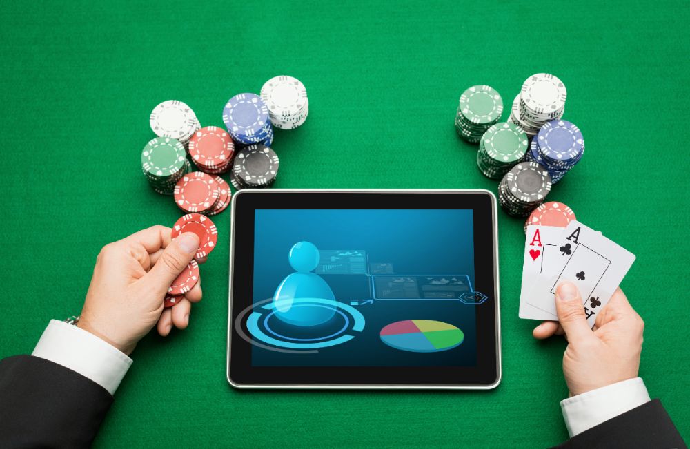 Poker Tells in Online Play: Timing Tells and Betting Patterns