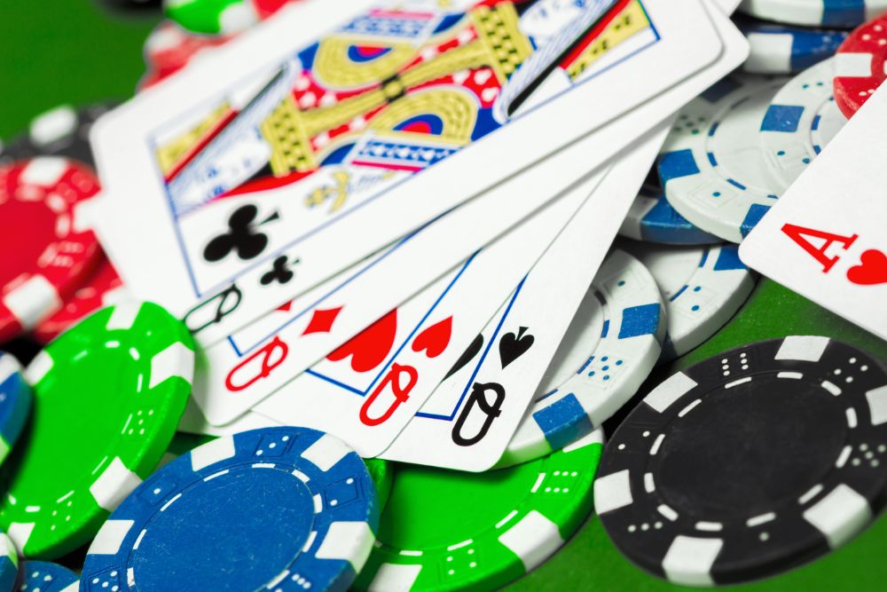 How to Calculate Poker Equity: A Mathematical Approach